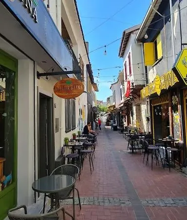 Daire Reina, Kusadasi, Turkiye